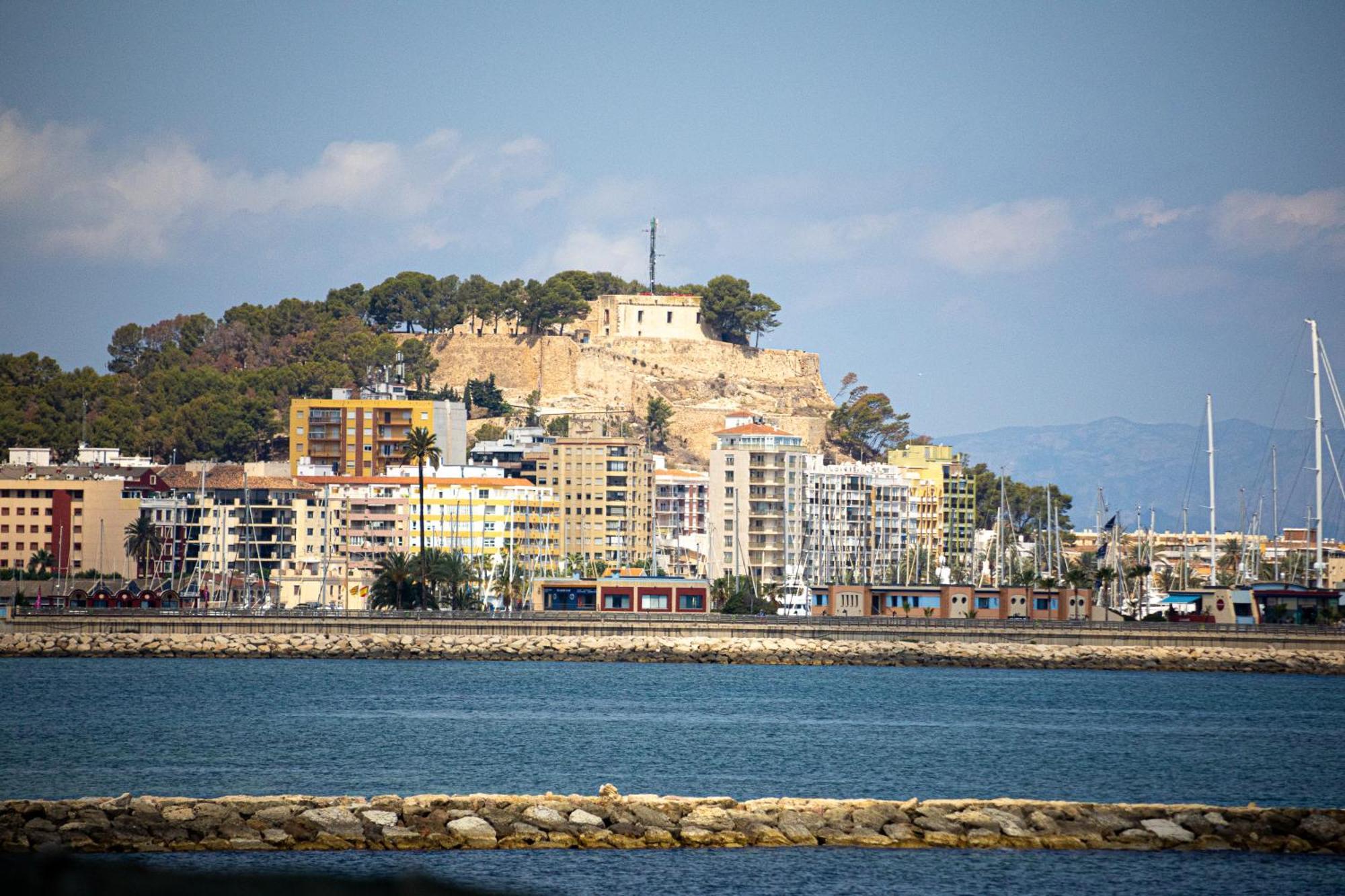Vistas Y Terraza Panoramica Frente Al Mar En Denia, Las Rotas Esterno foto